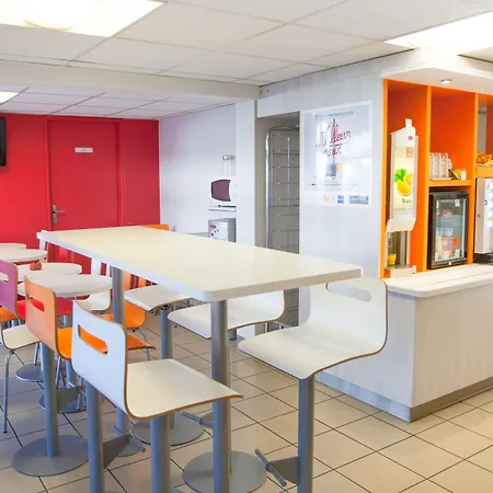 第戎北部泽尼斯酒店 *