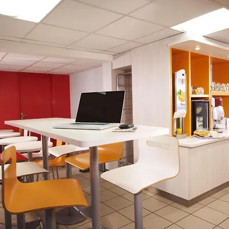 Hotel Premiere Classe Nord - Zenith