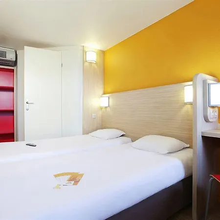 第戎北部泽尼斯酒店 *